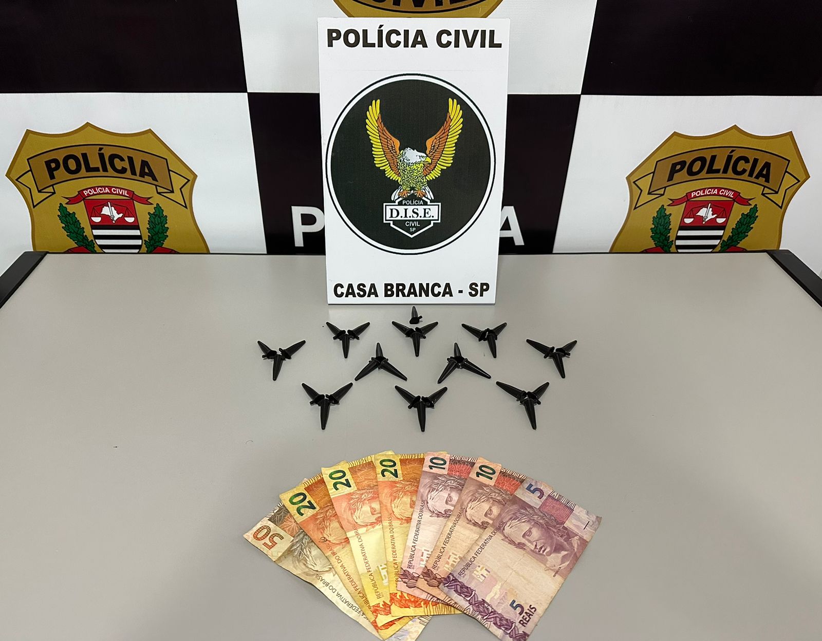 DISE PRENDE MULHER DE 42 ANOS POR TRÁFICO DE DROGAS NA COHAB II EM MOCOCA