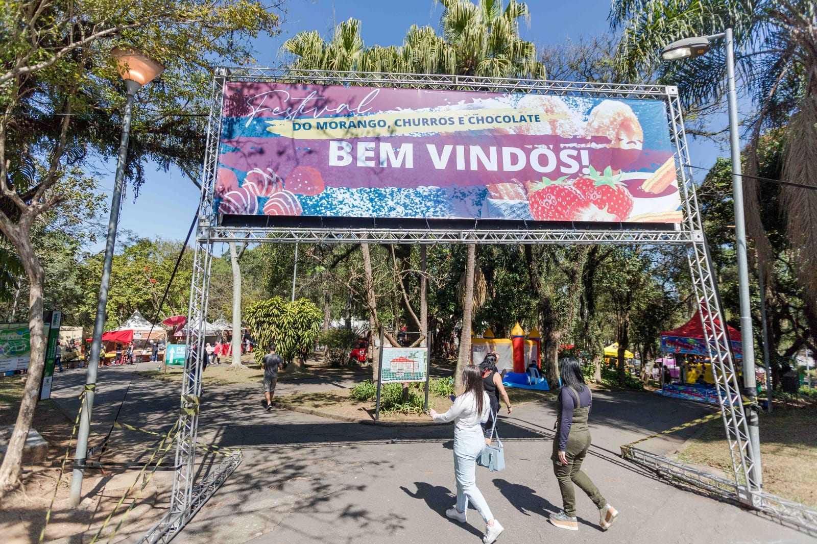 Festival do Morango volta ao Parque Central neste fim de semana com muita comida e música
