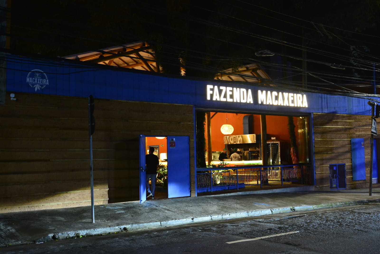 FAZENDA MACAXEIRA INVESTE 5 MILHÕES E INAUGURA UNIDADE EM SANTO ANDRÉ