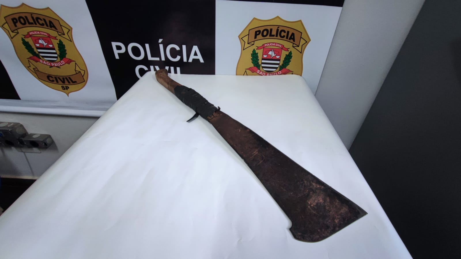 AGRESSOR É DETIDO APÓS CONFRONTO COM A POLÍCIA EM TAMBAÚ 