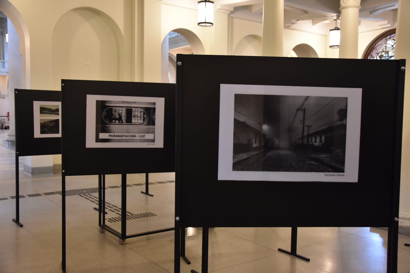 ESTAÇÃO DA LUZ RECEBE EXPOSIÇÃO FOTOGRÁFICA SOBRE PARANAPIACABA