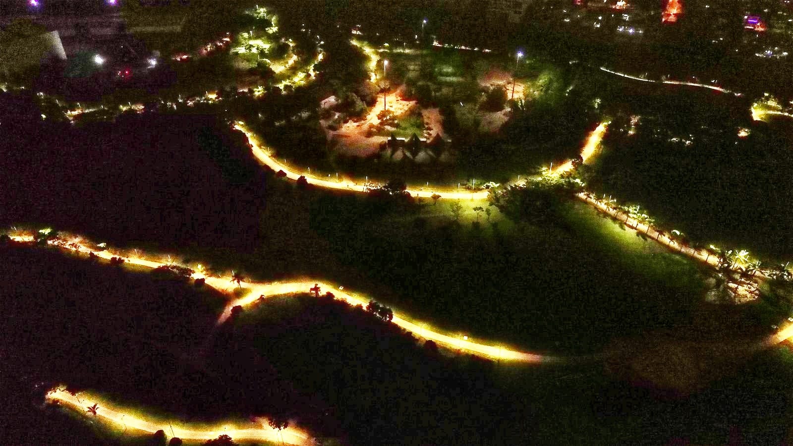 PARQUE CENTRAL GANHA NOVA ILUMINAÇÃO E HORÁRIO DE FUNCIONAMENTO ESTENDIDO 