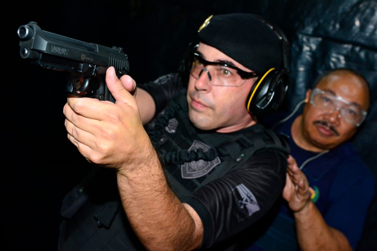 GCM DE SANTO ANDRÉ TREINA AGENTES PARA USO DE ARMAMENTO EM SITUAÇÕES CRÍTICAS 