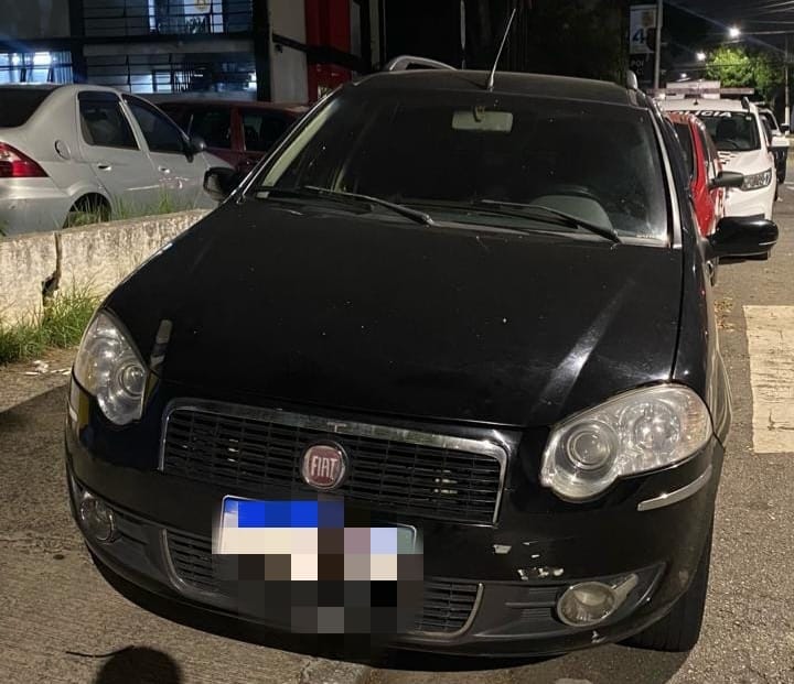 POLÍCIA MILITAR DETÉM UM INDIVÍDUO NA POSSE DE VEICULO FURTADO