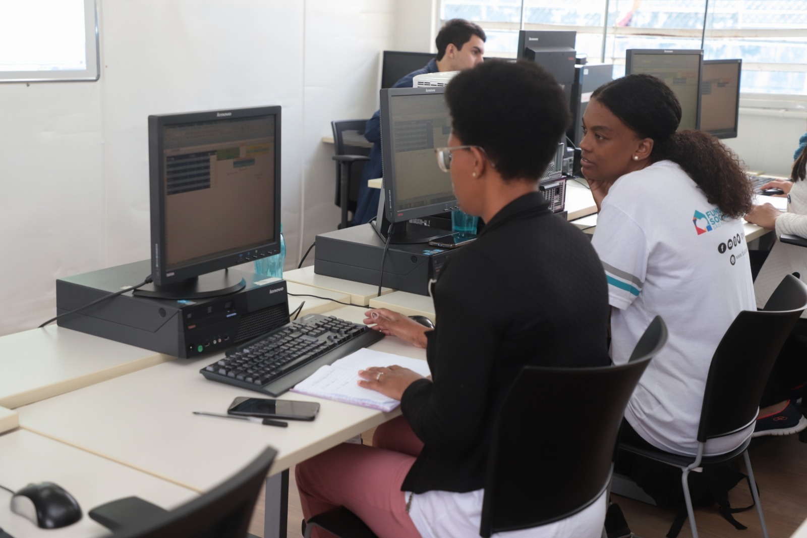 ESCOLA DE OURO ANDREENSE ABRE INSCRIÇÕES PARA CURSOS GRATUITOS EM DIVERSAS ÁREAS