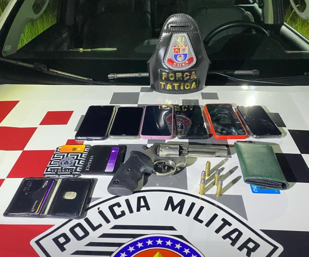 FORÇA TÁTICA PRENDE HOMEM ACUSADO DE ROUBAR PEDESTRES NA ZONA NORTE DA CAPITAL 