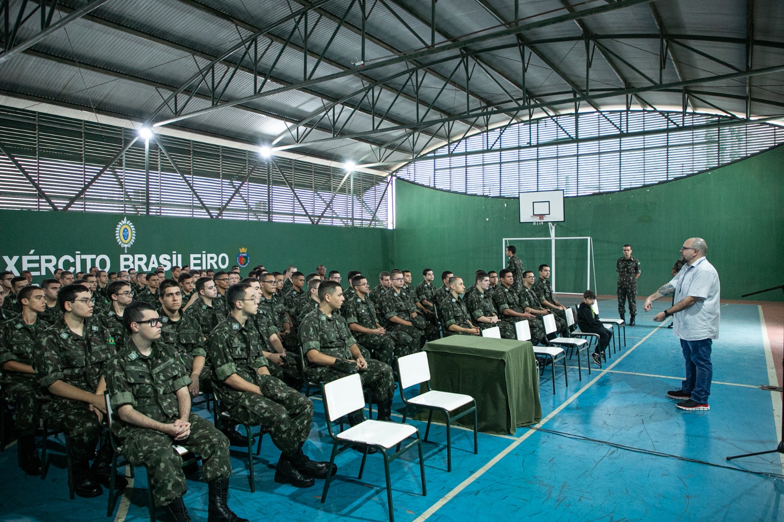 PREFEITURA DE SÃO CAETANO RECEBE APOIO DO TIRO DE GUERRA PARA AÇÕES DE COMBATE À DENGUE 