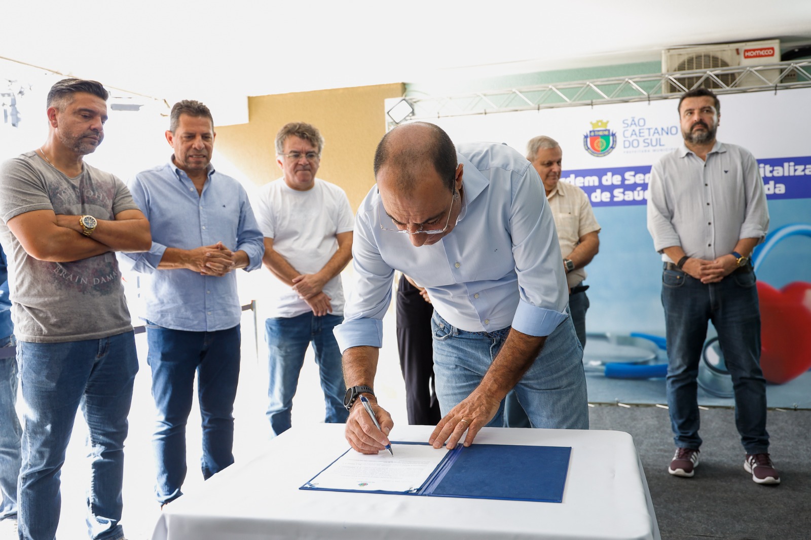 AURICCHIO ASSINA ORDEM DE SERVIÇO PARA REVITALIZAÇÃO E AMPLIAÇÃO DO COMPLEXO DE SAÚDE ESPECIALIZADA 