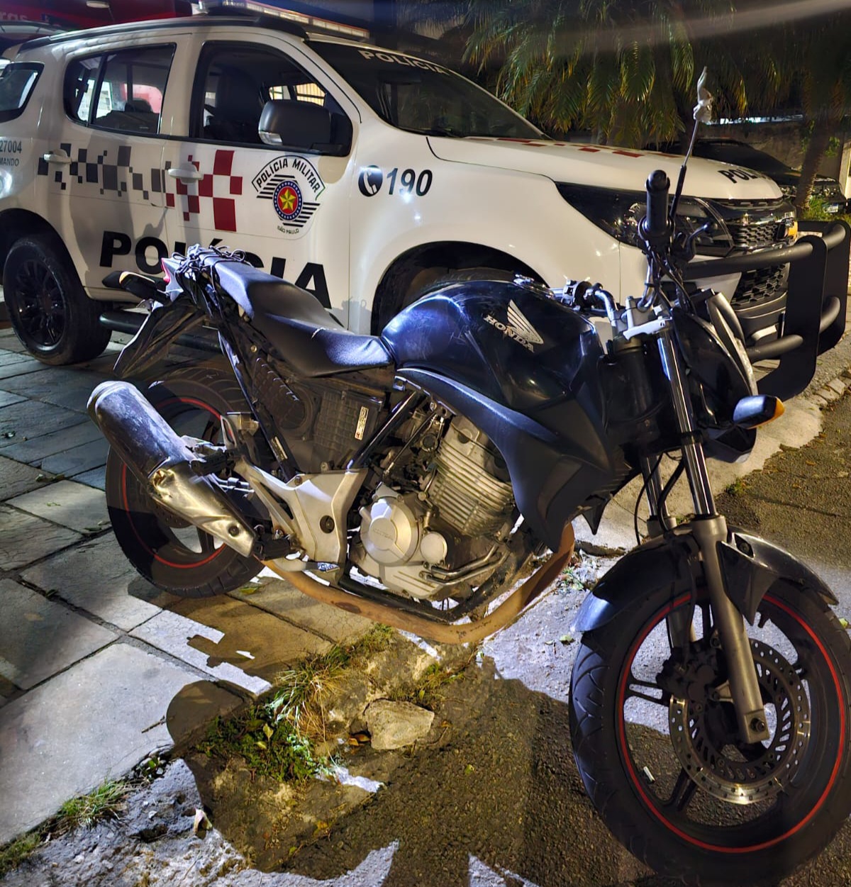 POLÍCIA MILITAR APREENDE ADOLESCENTE POR ATO INFRACIONAL DE ROUBO