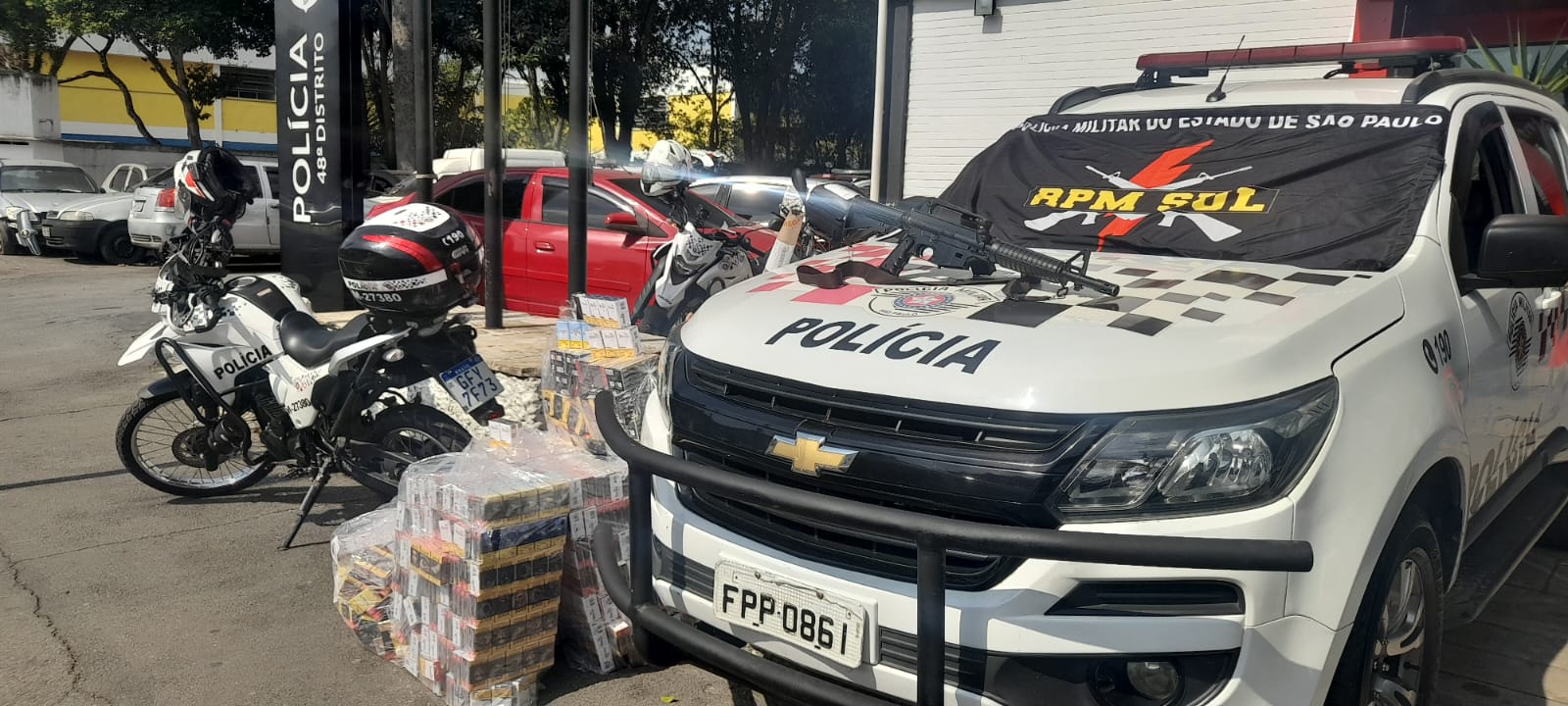 SIMULACRO DE FUZIL E DIVERSAS CARGAS ROUBADAS