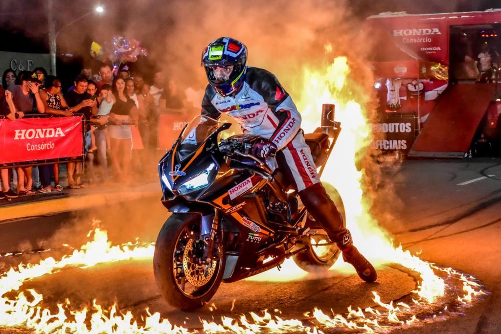 SANTO ANDRÉ RECEBE EVENTO COM MANOBRAS RADICAIS DE MOTOS NESTE DOMINGO
