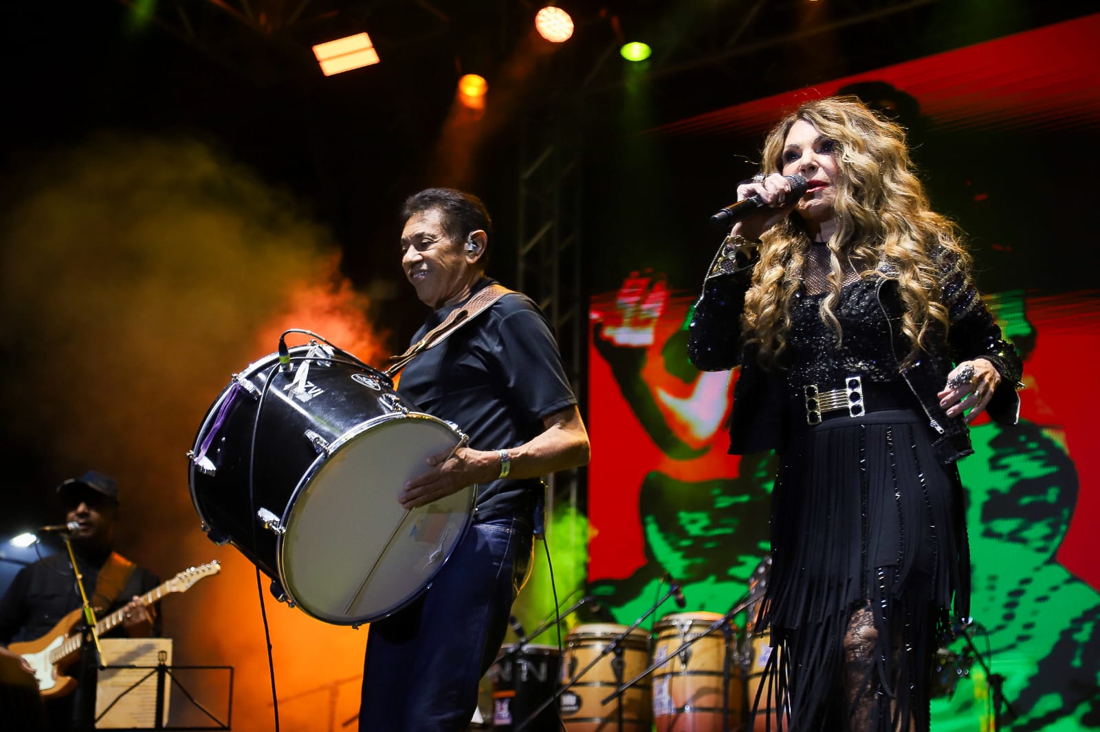 ELBA RAMALHO ENCANTA PÚBLICO NA ABERTURA DA 13ª ENTOADA NORDESTINA DE SÃO CAETANO 