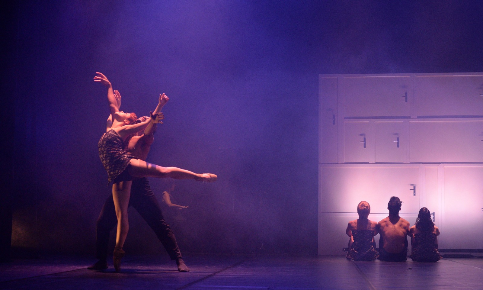 CINE THEATRO CARLOS GOMES RECEBE ESPETÁCULO DE DANÇA "EPIFANIA" NESTA TERÇA