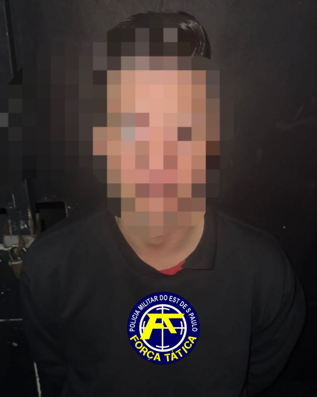 POLICIAIS MILITARES DA FORÇA TATICA DO 24⁰ BATALHÃO DE DIADEMA PRENDE INTEGRANTE DO PCC,  PROCURADO PELA JUSTIÇA PELO CRIME DE  TRÁFICO DE DROGAS