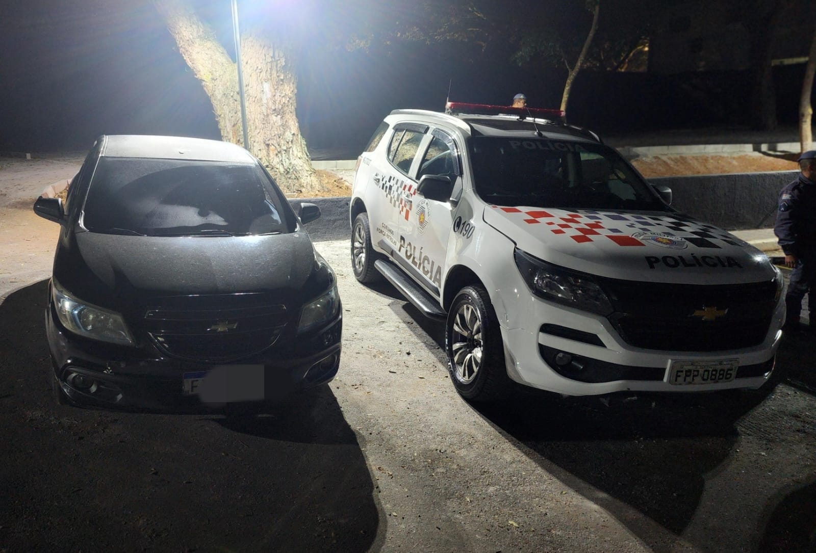 POLICIAIS MILITARES DETÊM INDIVÍDUO POR RECEPTAÇÃO/ADULTERAÇÃO DE SINAIS IDENTIFICADORES NA ZONA SUL DA CAPITAL