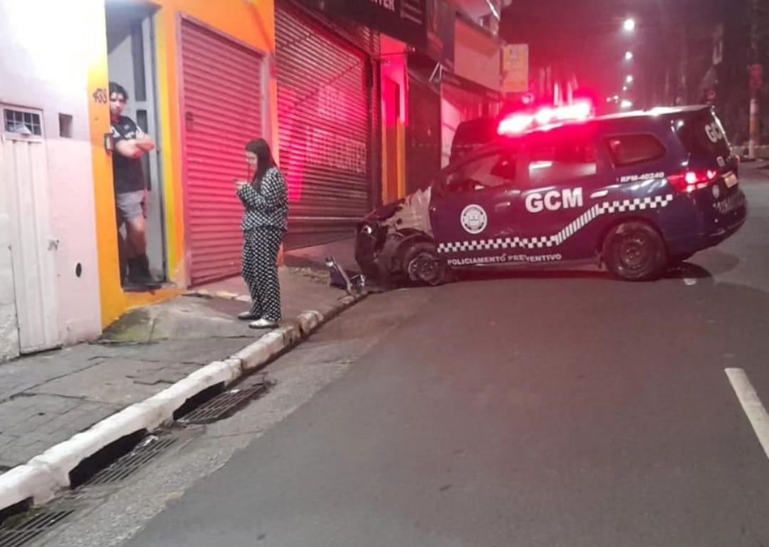 HOMEM ROUBA VIATURA DA GCM EM MAUÁ E É PRESO EM FLAGRANTE