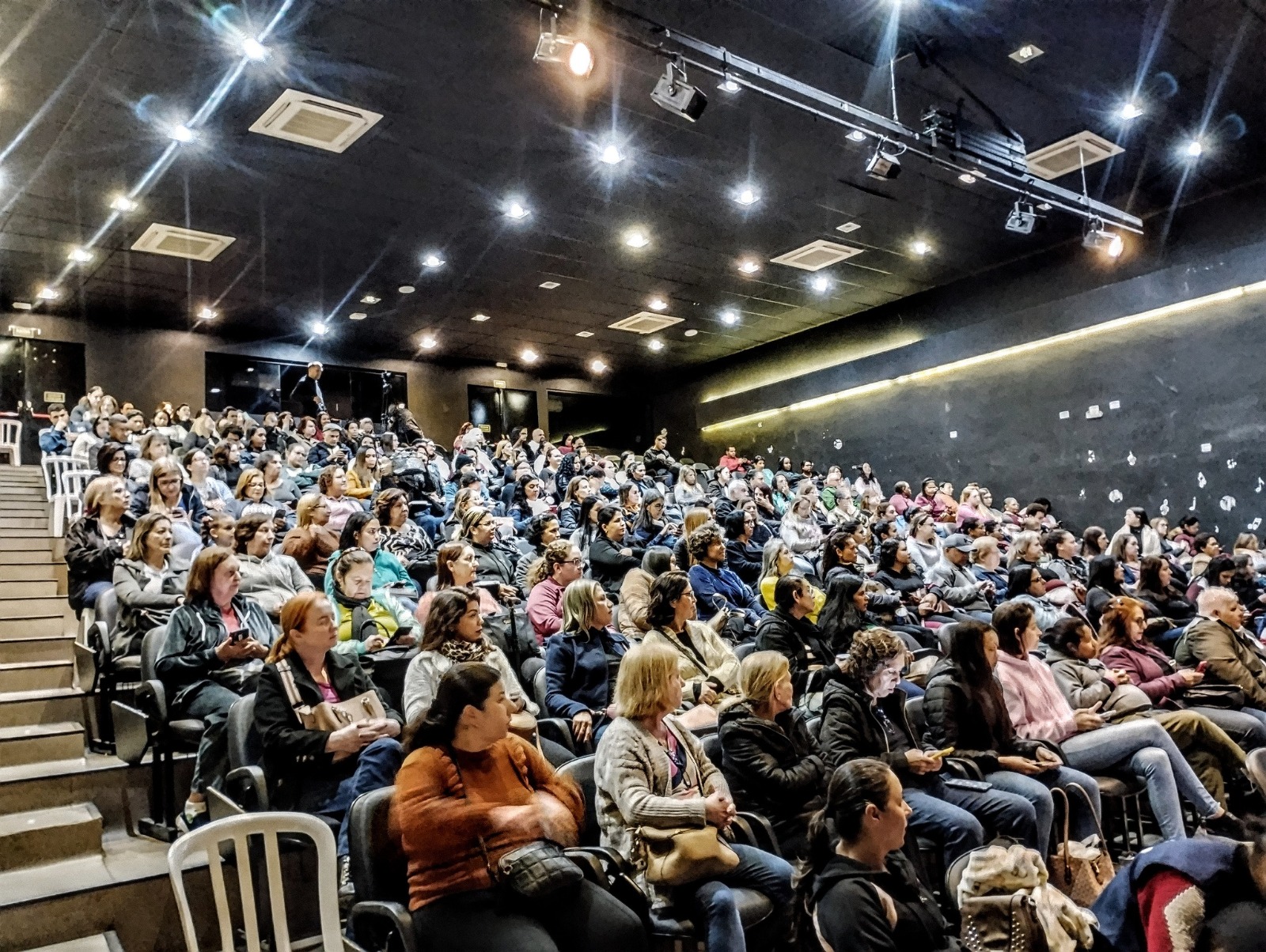 Prefeitura de São Caetano capacita 4 mil profissionais da Educação