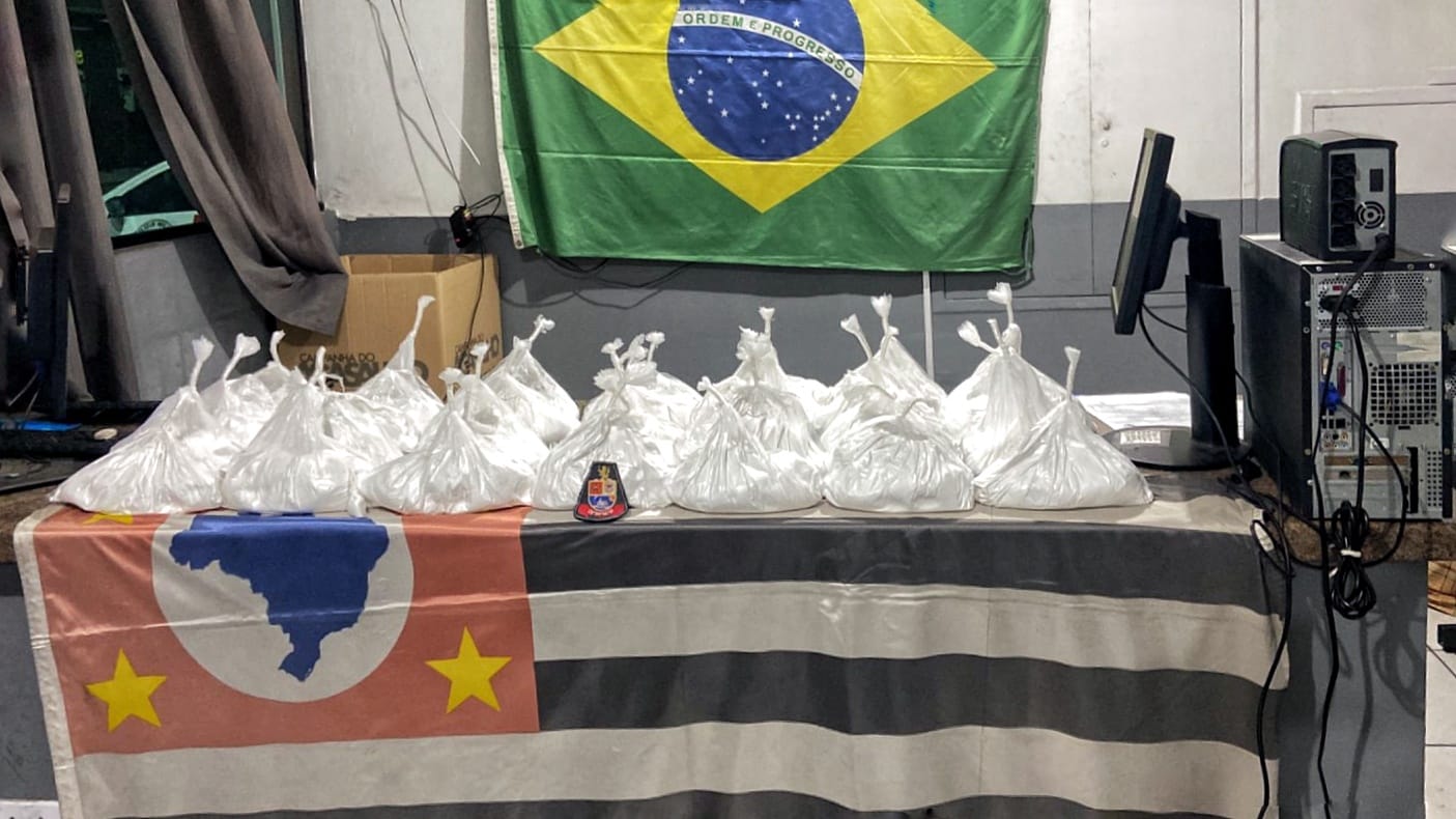 Falso motorista de aplicativo é preso por tráfico de cocaína na zona leste de São Paulo
