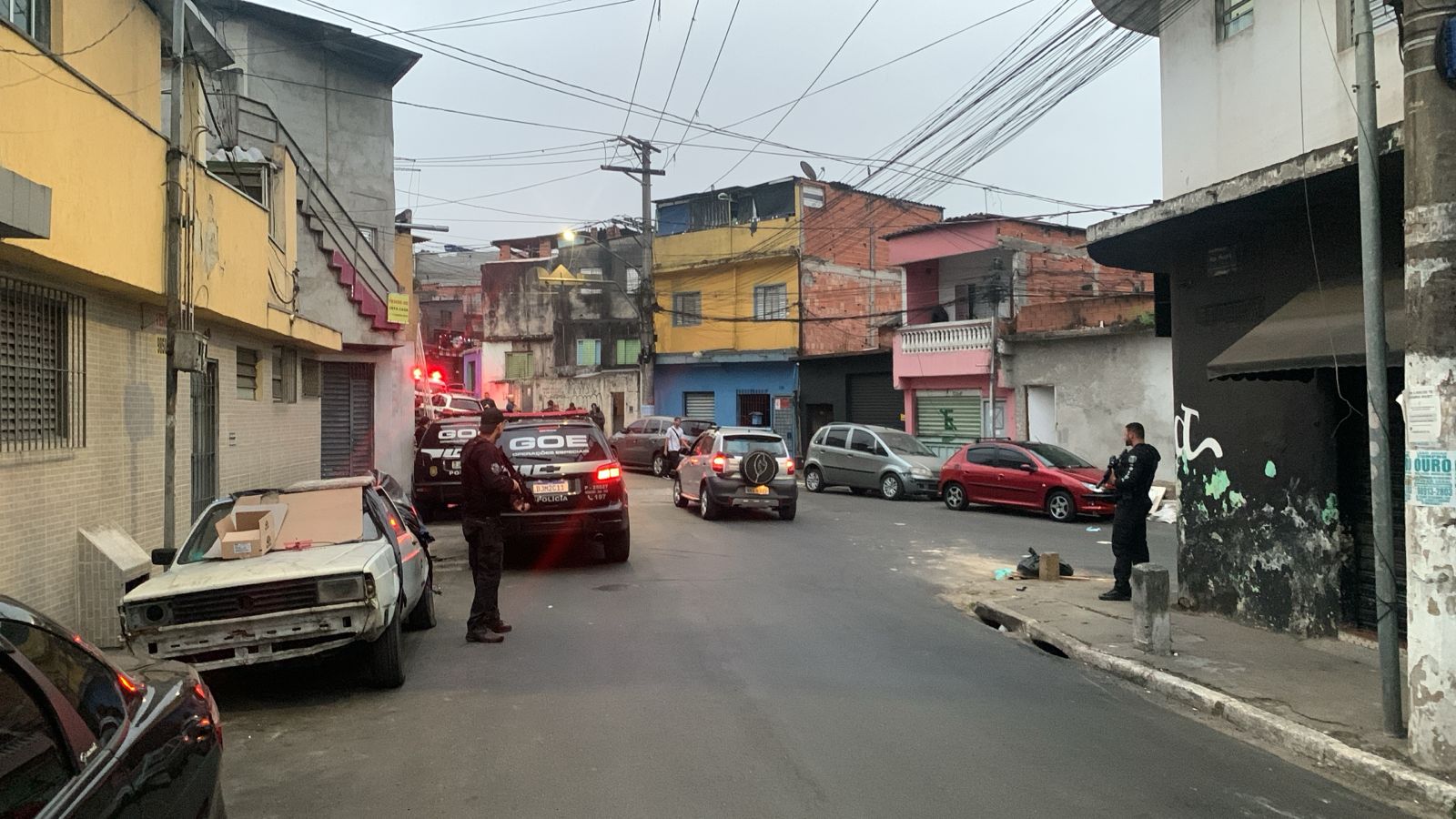 Dupla é presa após roubar 28 celulares e dar prejuízo de R$ 40 mil para loja de varejo em São Paulo