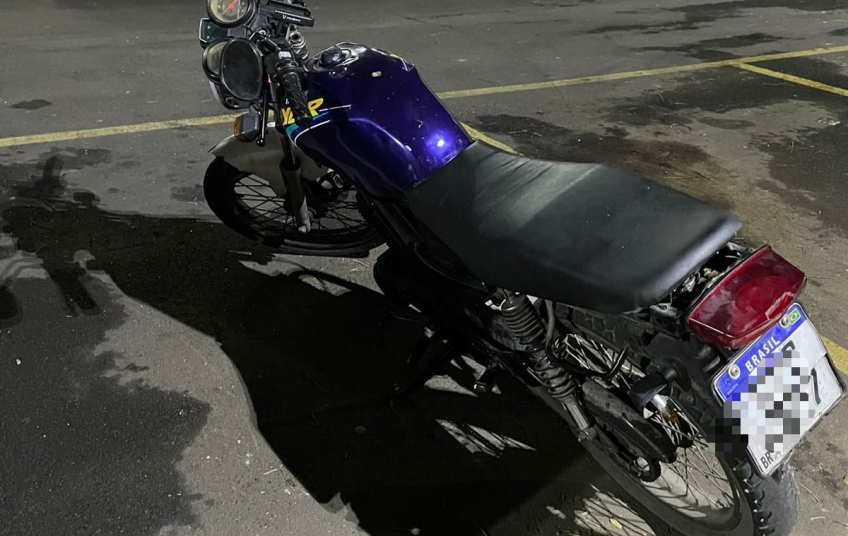 POLÍCIA MILITAR LOCALIZA MOTOCICLETAS ROUBADAS E PRENDE SUSPEITO EM SÃO PAULO/SP