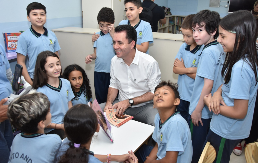 Santo André inaugura biblioteca em escola municipal em parceria com a iniciativa privada