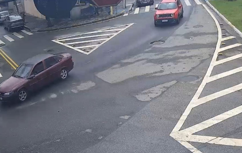 CGE de São Caetano alerta sobre entrada de veículo envolvido no furto de um Renegade no Bairro Prosperidade