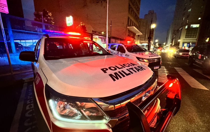 Polícia Militar resgata idosa que dormia em casa com risco de incêndio