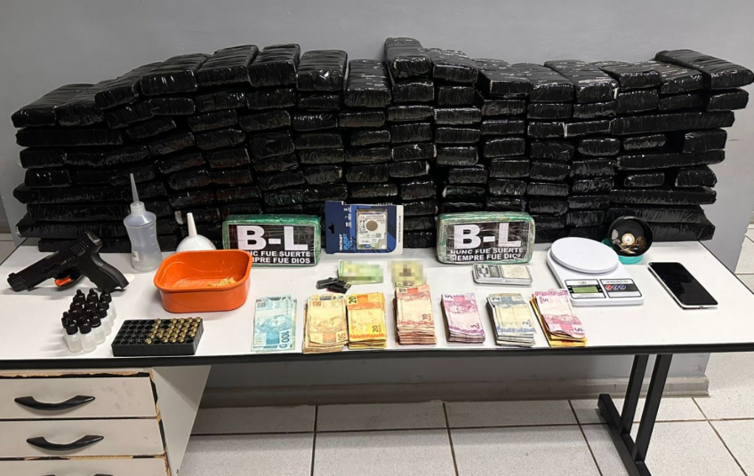 Baep de Campinas encontra quase 100 kg de maconha escondidos em comércio