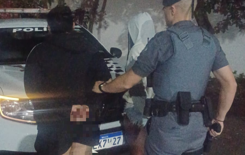 DUAS MULHERES SÃO PRESAS POR TRÁFICO DE DROGAS NA ZONA SUL