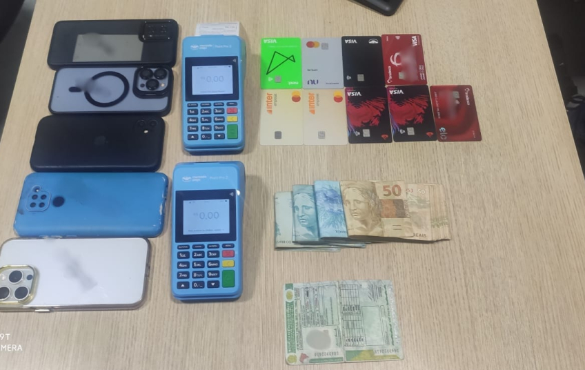 FORÇA TÁTICA DETÉM GRUPO POR ESTELIONATO