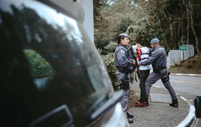 HOMEM DESCUMPRE SAÍDA TEMPORÁRIA E É PRESO PELA PM NA ZONA SUL
