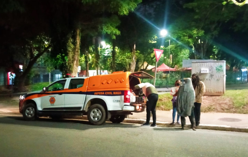 Operação Inverno atende 80 pessoas na noite mais fria do ano