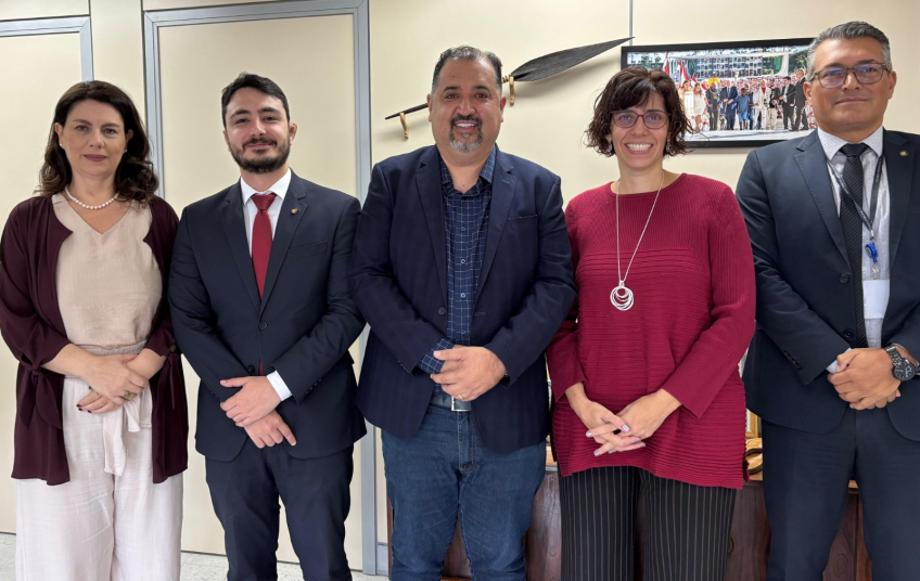 Ministro Wellington Dias recebe prefeito Marcelo Oliveira e reforça parceria com o Governo Federal para qualificação profissional em Mauá