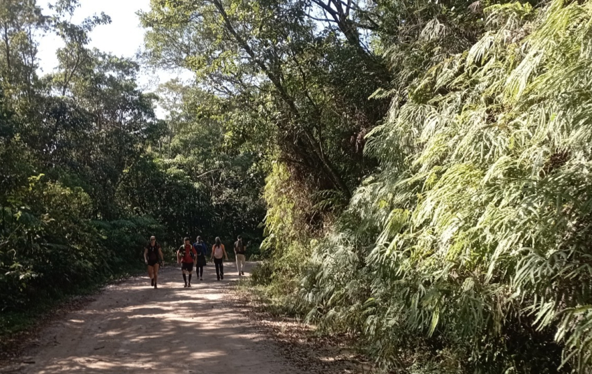 Oficina ensina voluntários sobre sinalizações do Caminho do Sal e Caminho da Mata Atlântica