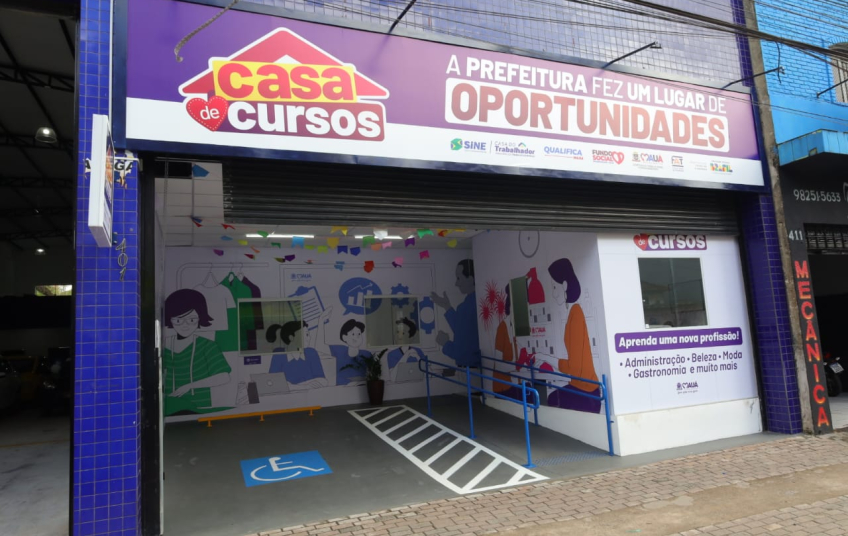 Casa de Cursos de Mauá completa um mês de funcionamento e alimenta sonhos nos alunos