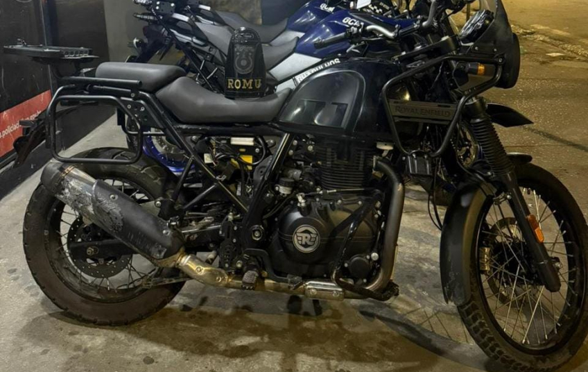 GCM apreende dois adolescentes infratores e recupera motocicleta roubada no Jardim Presidente Dutra