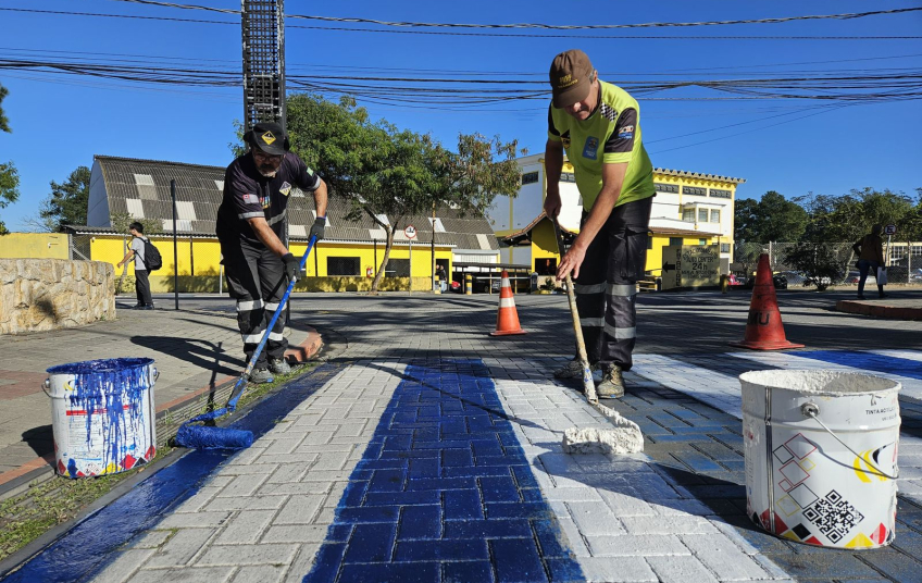 Prefeitura de Ribeirão Pires intensifica revitalização da sinalização viária no Centro