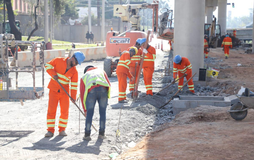 Gilvan antecipa entrega de trecho do Viaduto Castelo Branco para o dia 24 de julho e reforça planejamento na mobilidade urbana