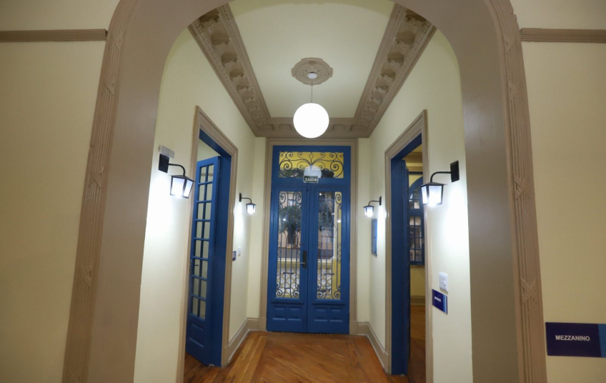 Casa da Palavra recebe lançamento do livro Antologia de Contos e Crônicas
