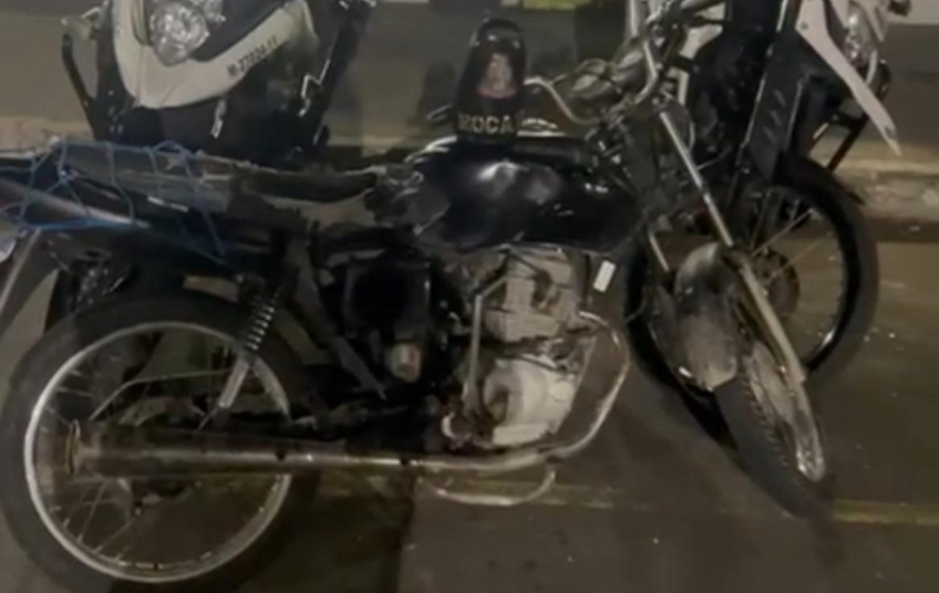 Motocicleta irregular, envolvida em crime, é apreendida na zona sul pela Polícia Militar