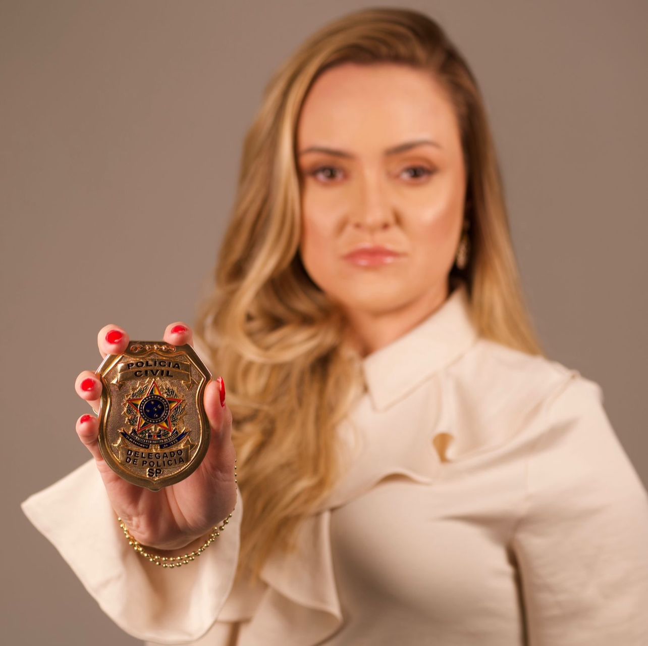 33