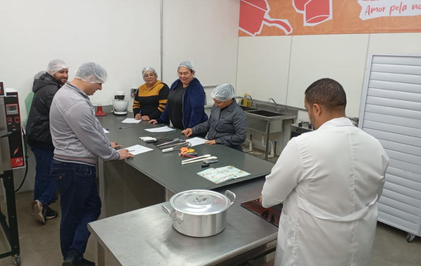 Qualifica Mauá abre vagas para cursos de gastronomia, beleza, áreas administrativas e operacionais