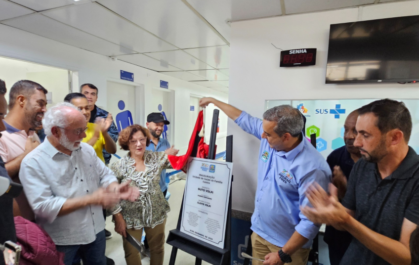 Ribeirão Pires entrega nova sede do CAPS Adulto II e da USF Centro e alcança 50% das unidades revitalizadas na Atenção Básica