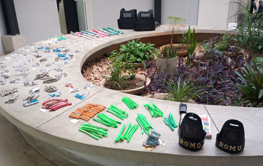 GCM prende traficante e apreende mais de 2 mil porções de drogas no Jardim Santo André