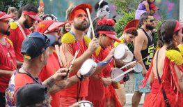 Bloco dos Gêmeos agitou região cental Ribeirão Pires neste domingo (15)