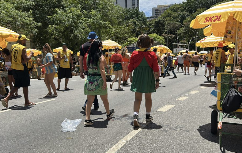 Carnaval: veja como são escolhidas as fantasias dos policiais que atuam na segurança dos foliões