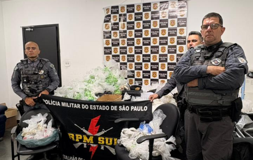 DENÚNCIA ANÔNIMA RESULTA EM APREENSÃO DE DROGAS, ARMA E MAIS DE R$ 5 MIL NA ZONA SUL!