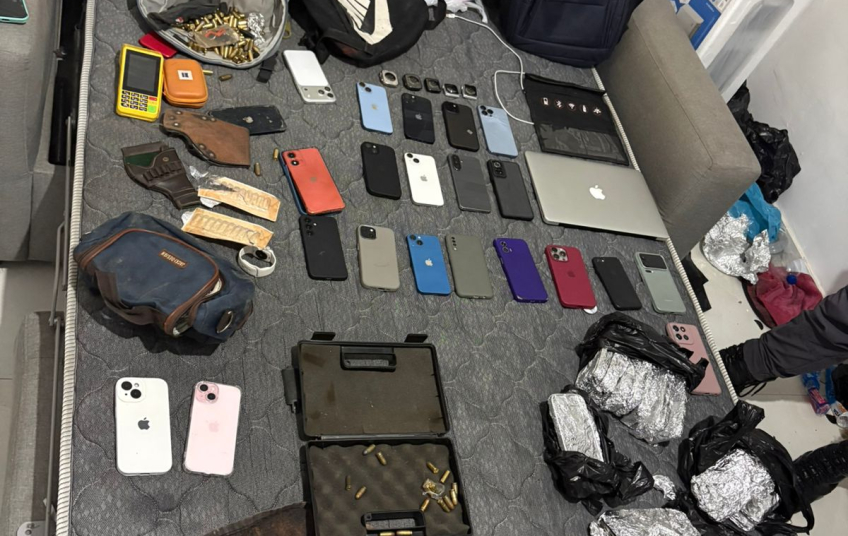 ‘Casa cofre’ em Paraisópolis pertence a quadrilha de roubo e furto de celulares, diz PM