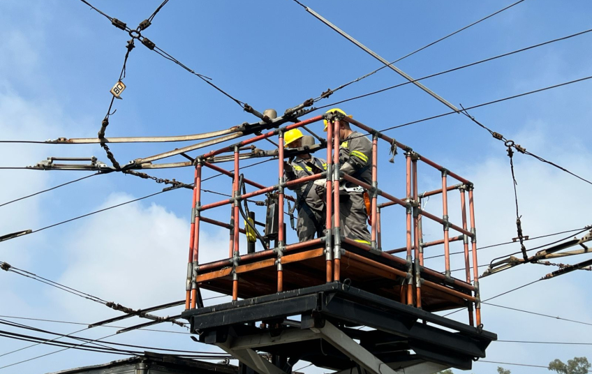 Centro de Operação de Energia mantém trólebus em funcionamento mesmo durante quedas de energia
