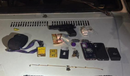 POLÍCIA MILITAR PRENDE TRÊS CRIMINOSOS, RECUPERA CARRO FURTADO E APREENDE SIMULACRO DE ARMA DE FOGO EM DIADEMA 